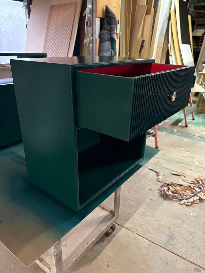 新品完成品 海外風インテリア デザインキャビネット