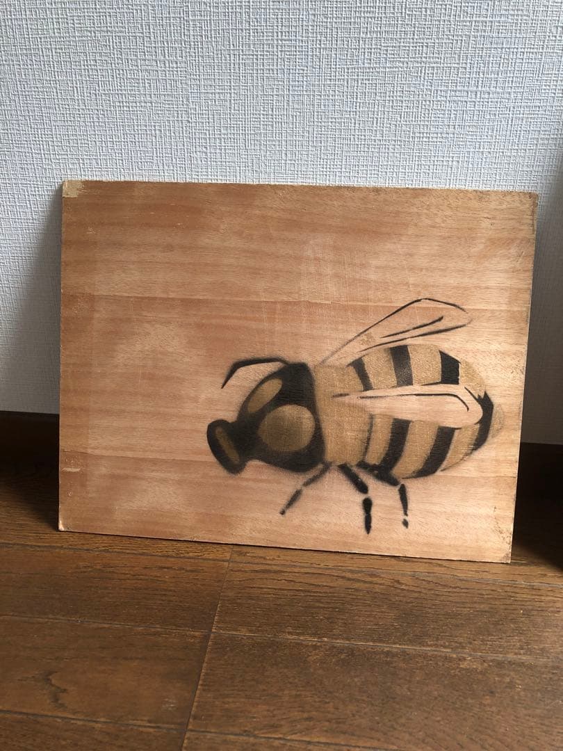 mau mau money bee マウ マウ ビー art banksy