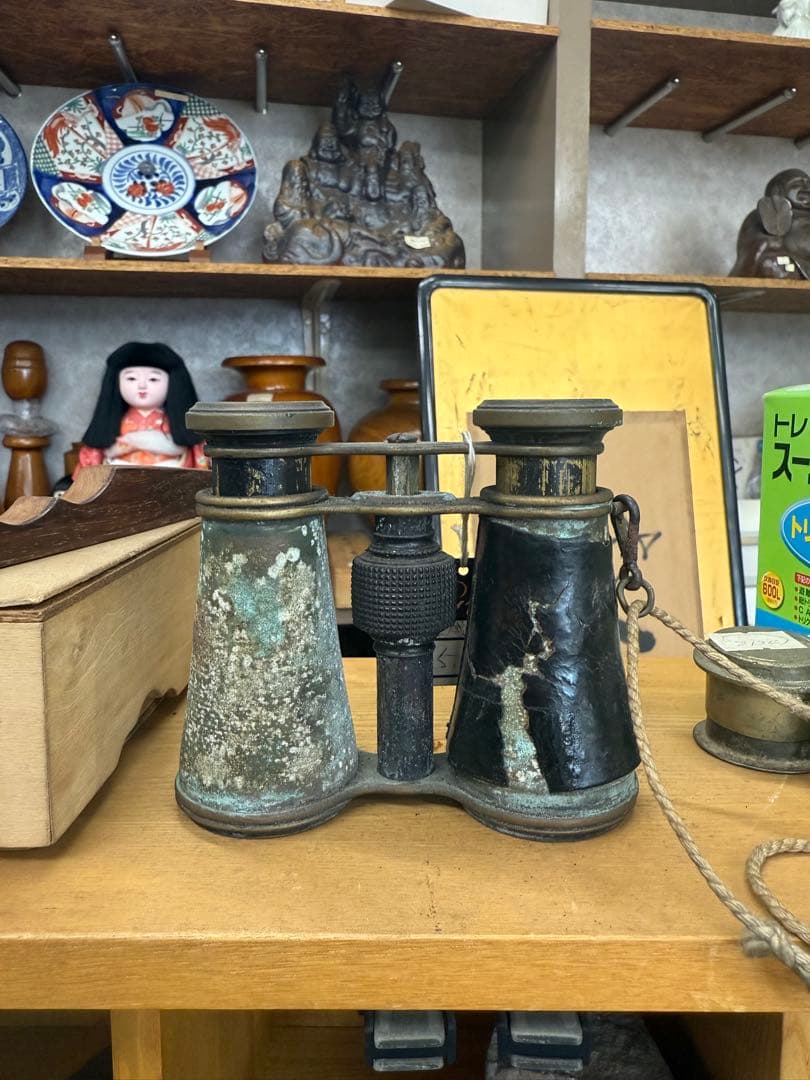 クラシック双眼鏡 経年劣化あり