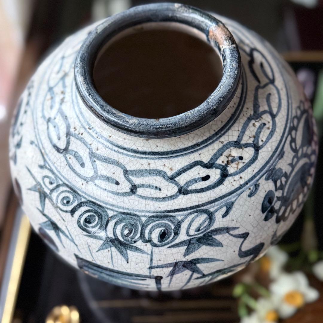 2332様感謝‼️新春の渾身リリース‼️大陸の息吹‼️門外不出愛蔵品李朝　染付壺1客