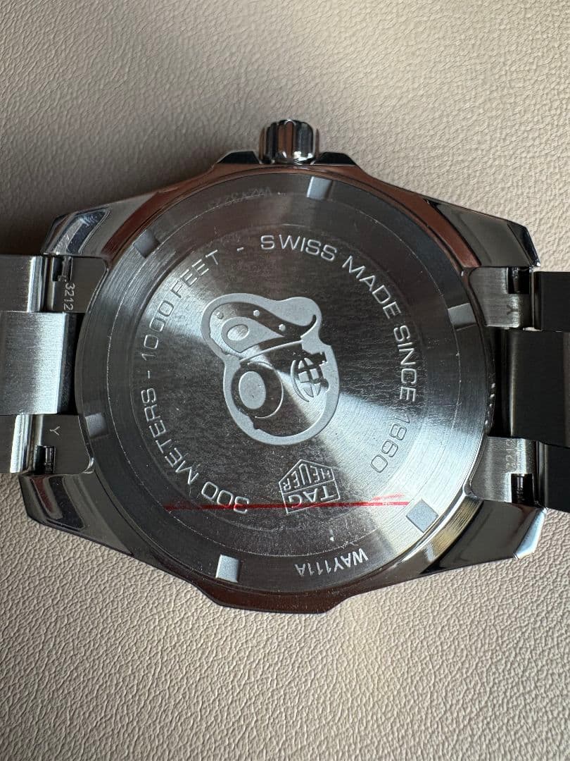 未使用に近い タグホイヤー アクアレーサー　WAY111A　メンズ腕時計