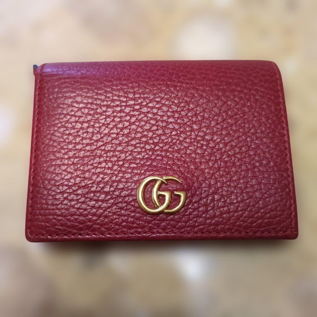 美品✨️ グッチ マーモント 二つ折り財布 GGロゴ金具 レザー 赤