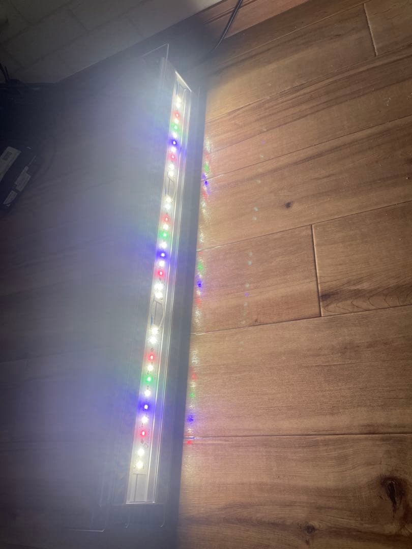 即決希望　　エーハイム2213 ブラック　60センチ水草水槽セット　保証書あり