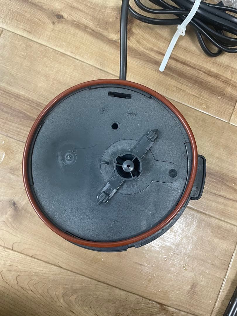 即決希望　　エーハイム2213 ブラック　60センチ水草水槽セット　保証書あり