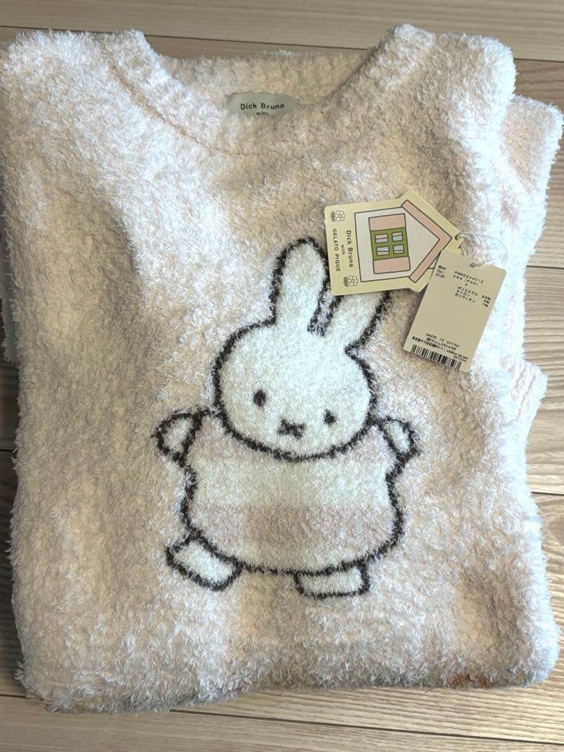 タグ付き未使用gelato pique ミッフィー ベビモコジャガードワンピース