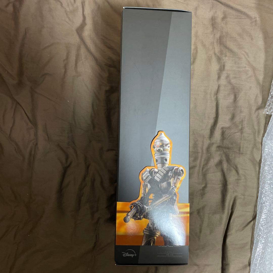 1/6 スターウォーズ マンダロリアン IG-11 フィギュア ホットトイズ製