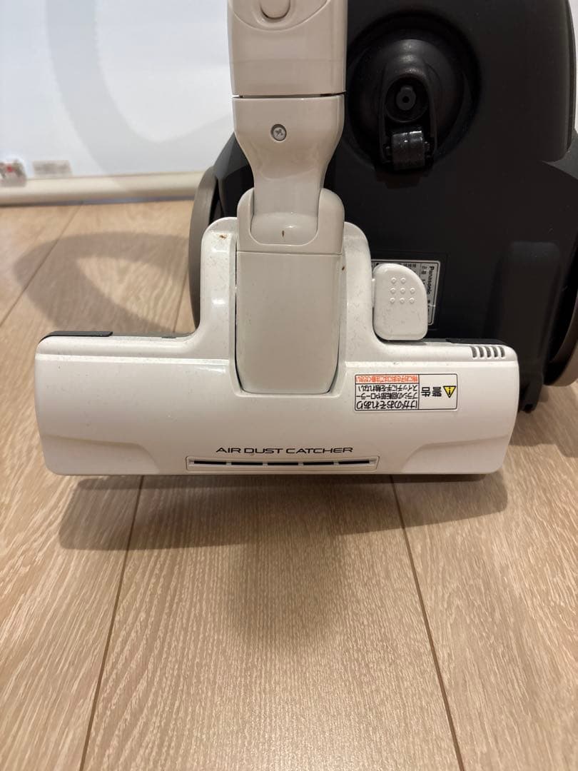 2019年製 Panasonic 紙パック式電気掃除機 MC-PK20