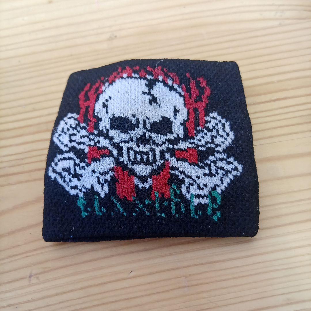 燃えるドクロ　リストバンド