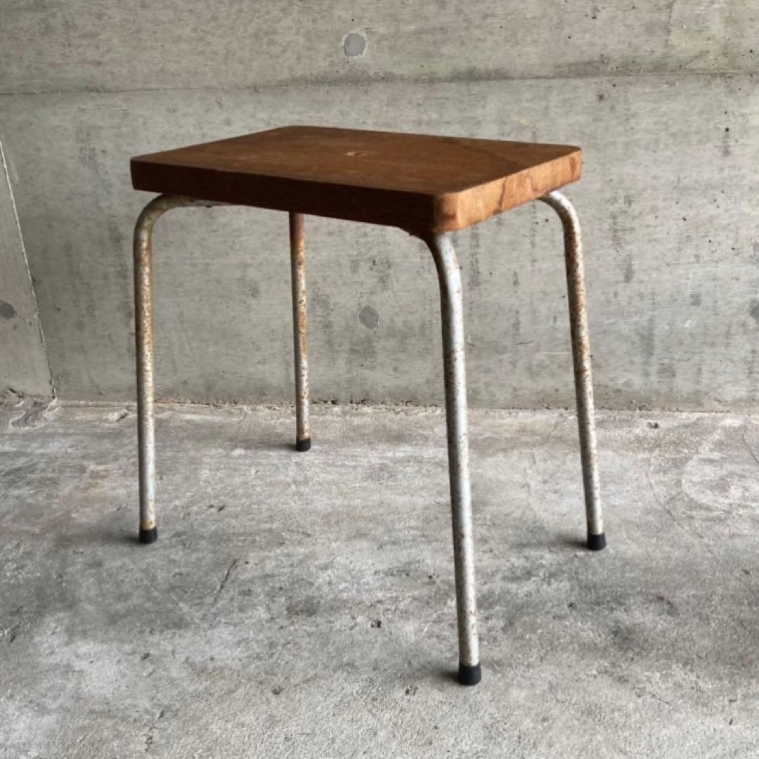 古いスツール チェア 椅子 サイドテーブル 置物台 木製 鉄製 アイアン レトロ