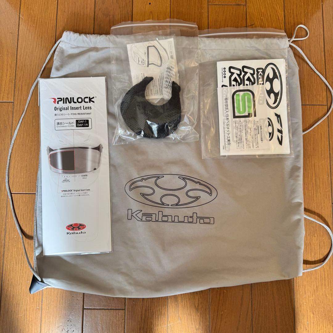 Kabuto F17 フルフェイスヘルメット Mサイズ