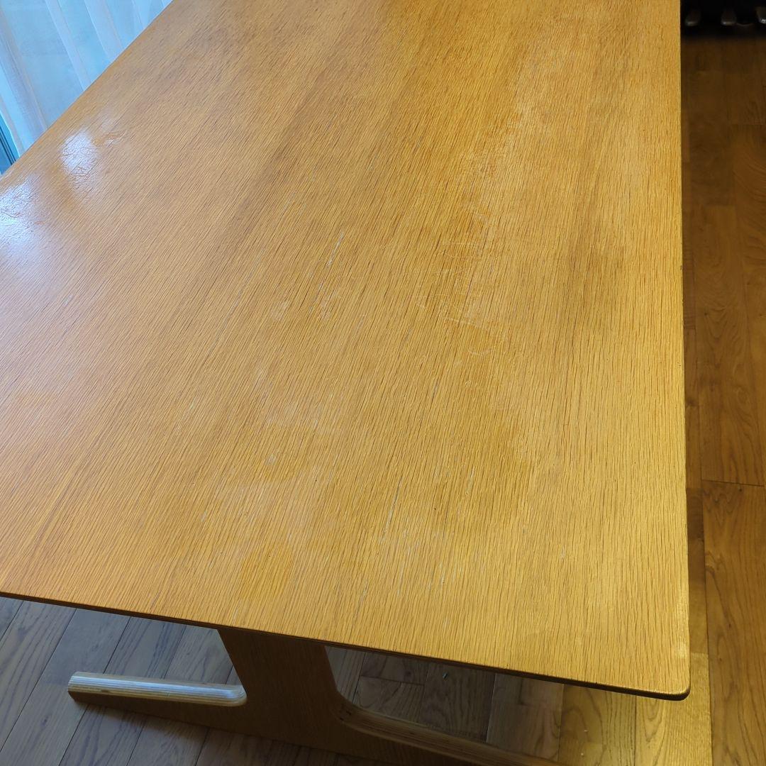 無印良品 MUJI オーク材 リビングでもダイニングでもつかえるテーブル 机