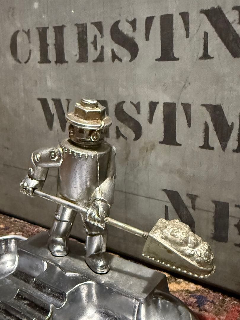 アンティーク雑貨 Iron Fireman Ashtray