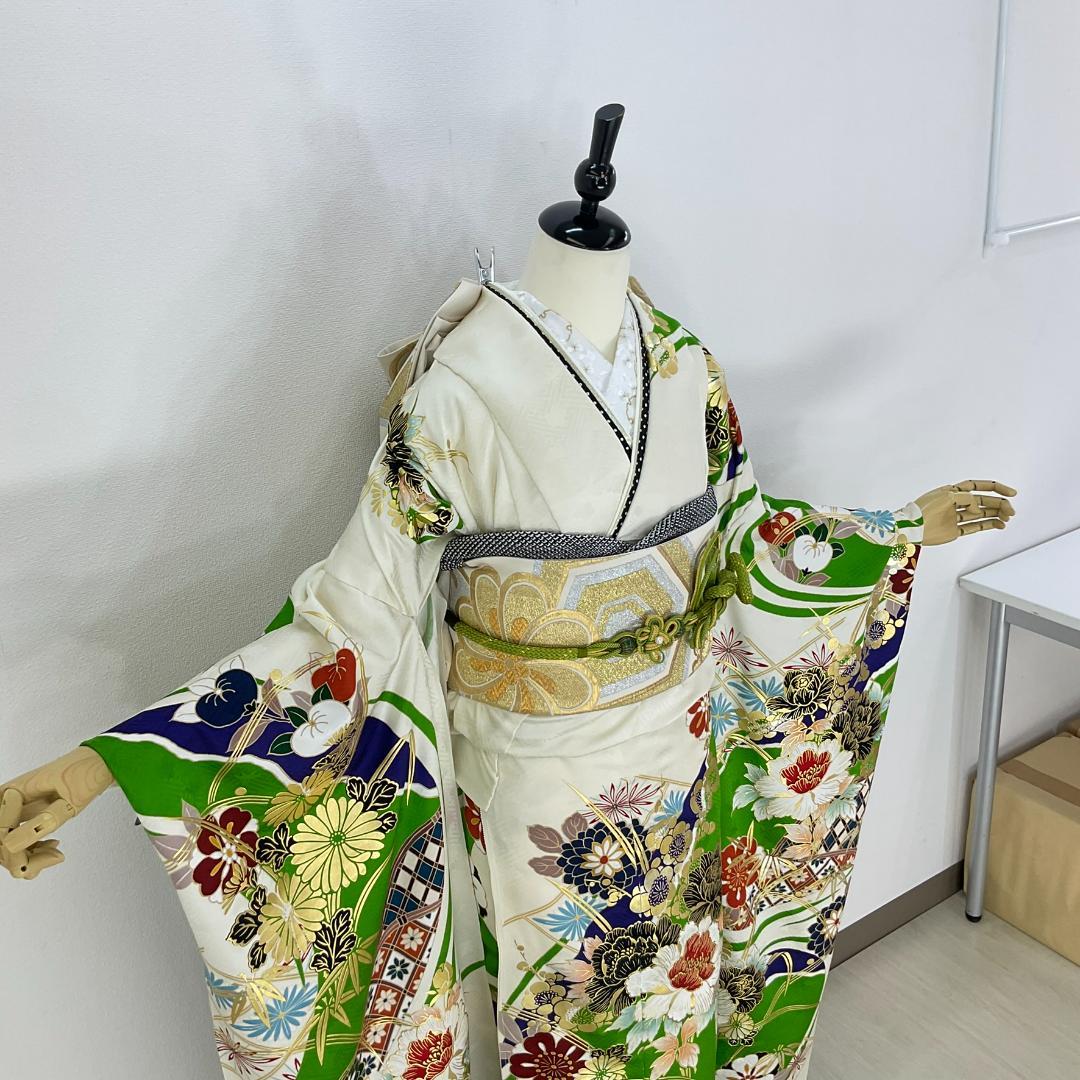 正絹お振袖10点フルセット　緑×白　新品未仕立て品　お仕立て付き