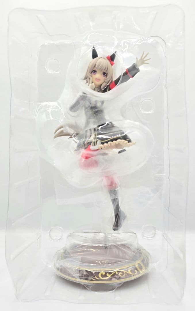 ウマ娘 プリティーダービー カレンチャン 勝負服 フィギュア　クレーネル