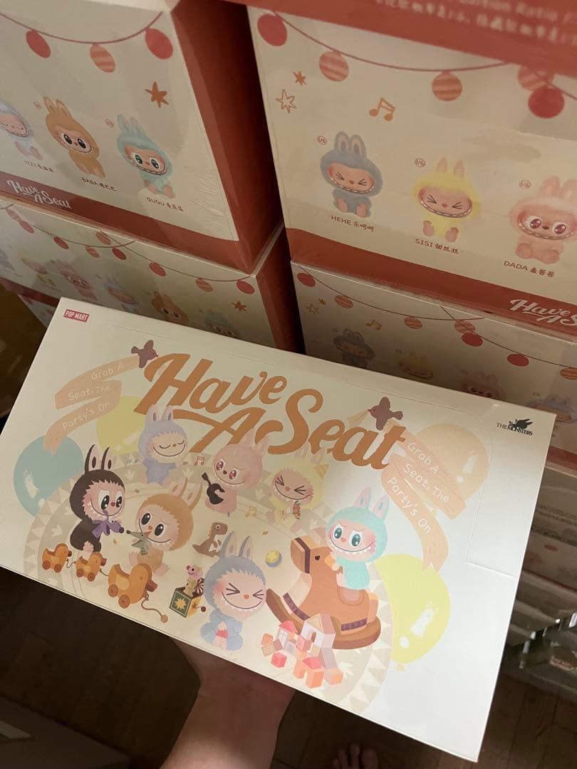 THE MONSTERS Have a Seat ぬいぐるみ アソート1Box