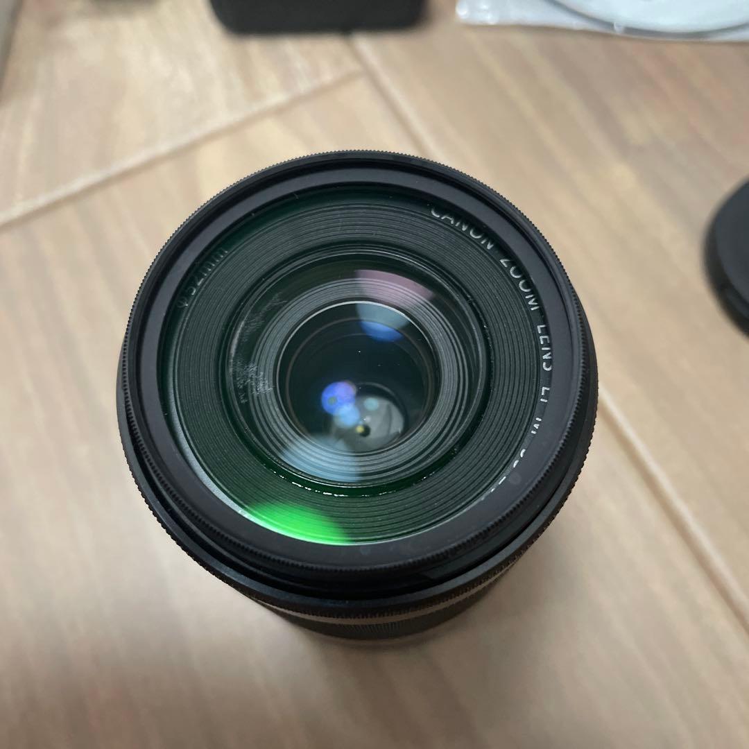 Canon キヤノン　EOS M10