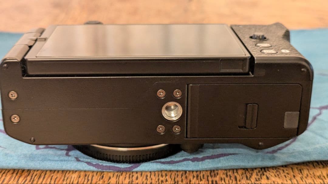 【美品】FUJIFILM X-M5 ミラーレスカメラ 本体