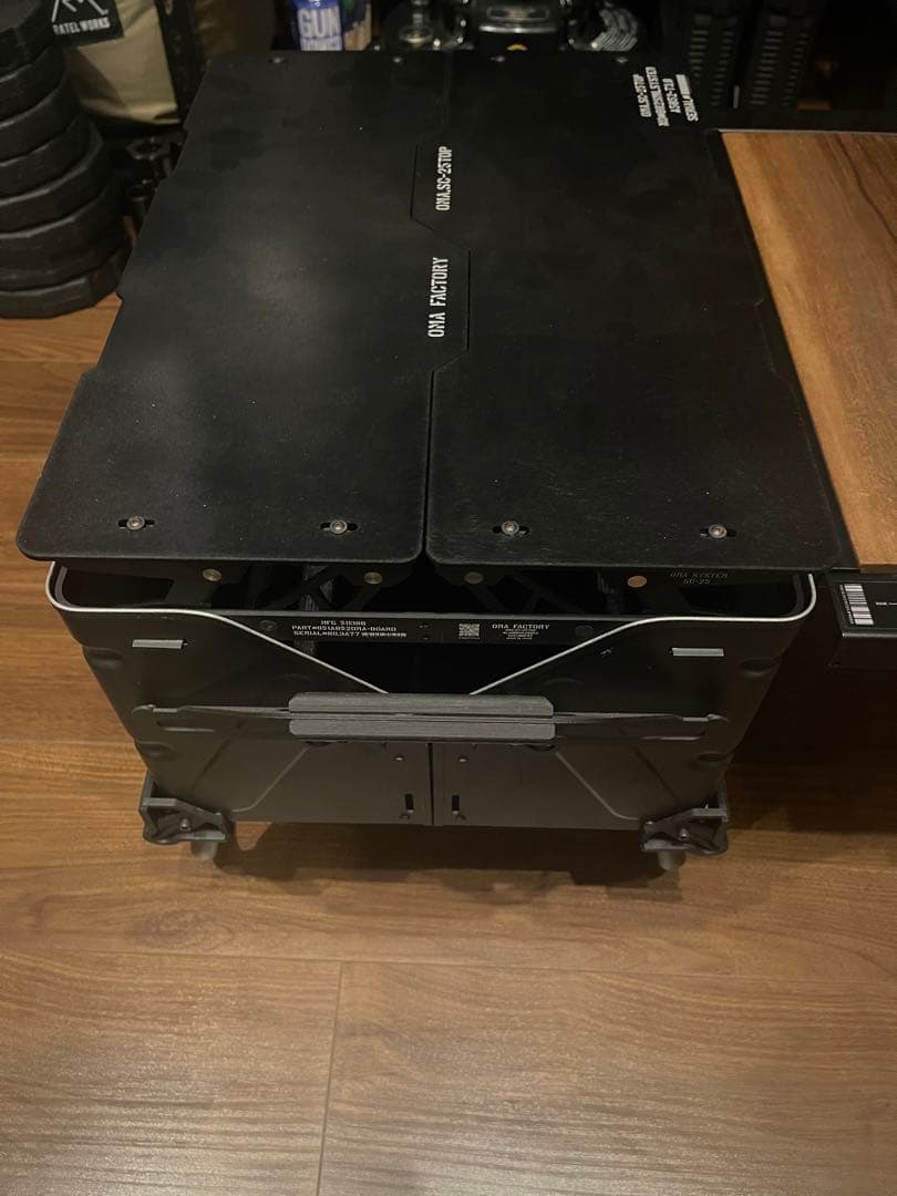 シェルフコンテナ　OMA Factoryカスタム　シェルコンigtテーブル