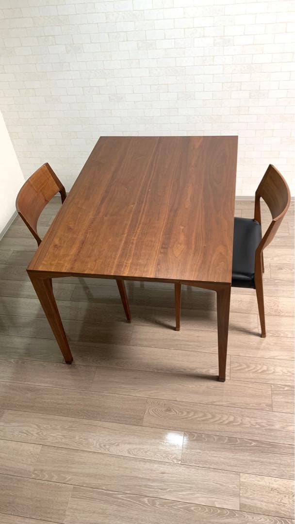 日進木工 フォルムス ダイニングテーブル