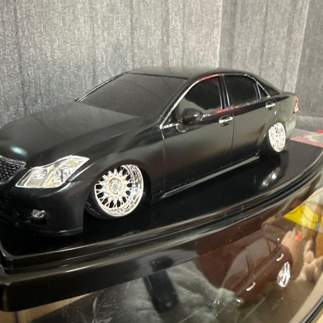 クラウン　セルシオ　プラモデル　塗装済みです！！