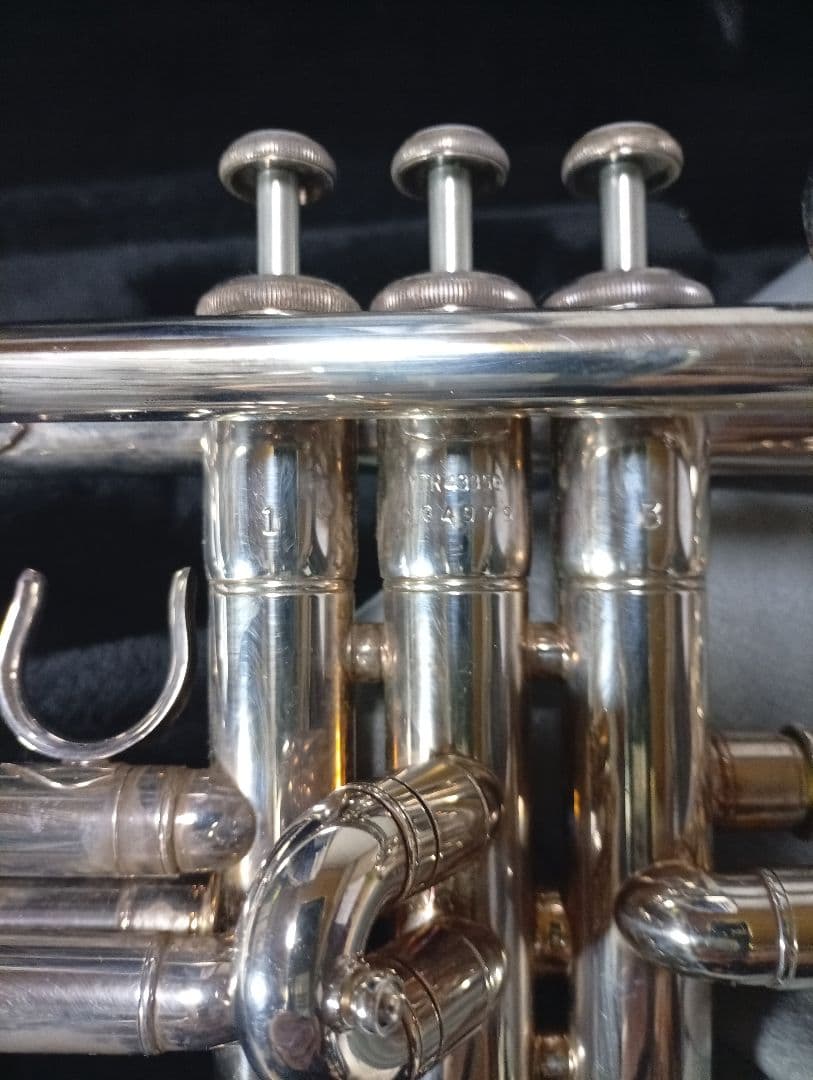 YAMAHA YTR4335G トランペット 本体　純正ケース付き