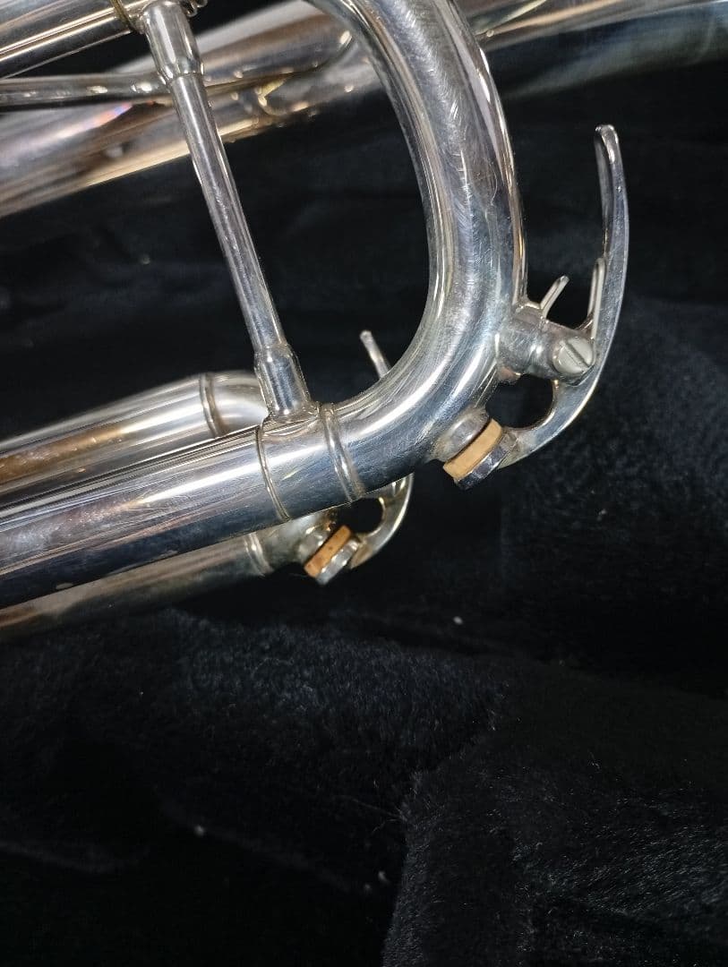 YAMAHA YTR4335G トランペット 本体　純正ケース付き