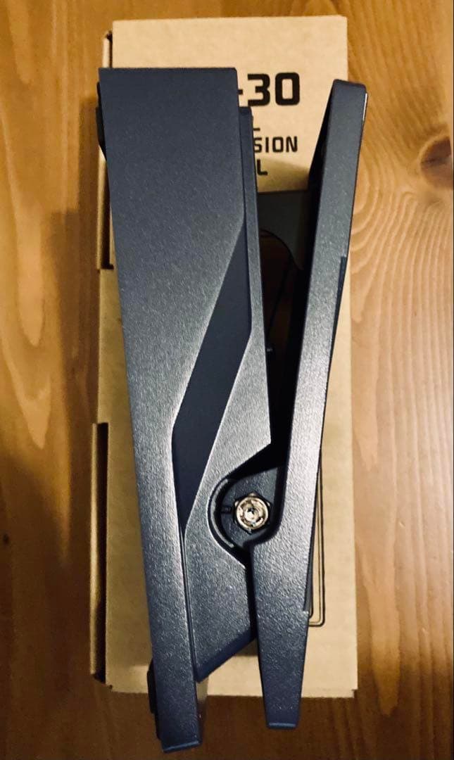 BOSS / EV-30 デュアルエクスプレッションぺダル未使用品!早い者勝ち!