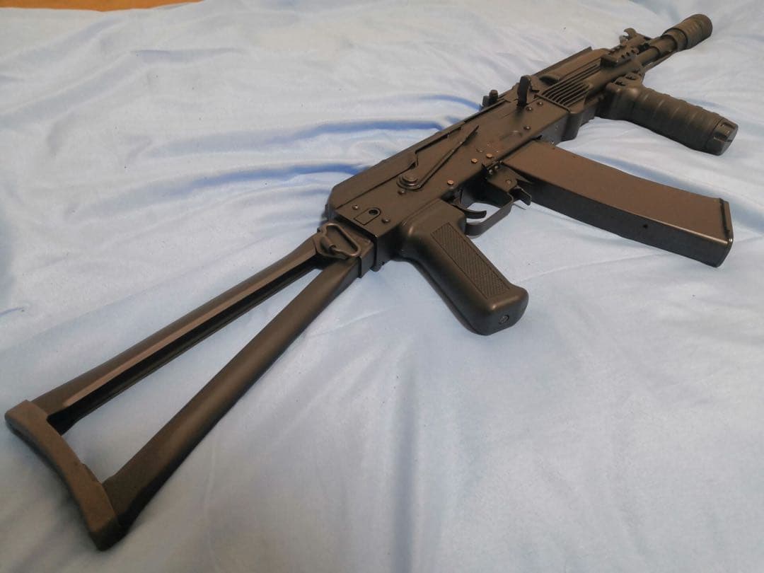 次世代電動ガン AK102 東京マルイ　バッテリー等付属