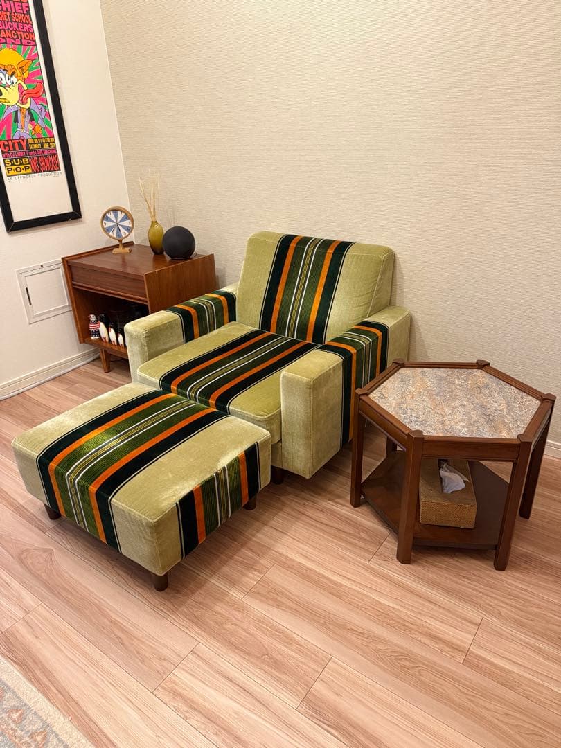 美品　【ACME Furniture】BROOKS HEXAGON TABLE