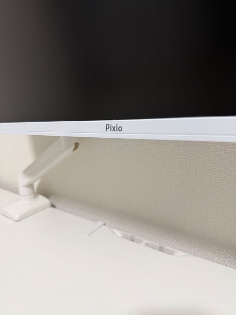 Pixio ホワイト モニター 本体