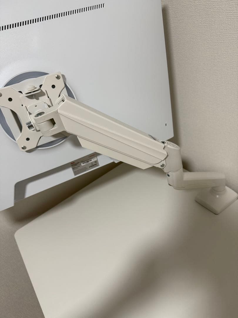 Pixio ホワイト モニター 本体