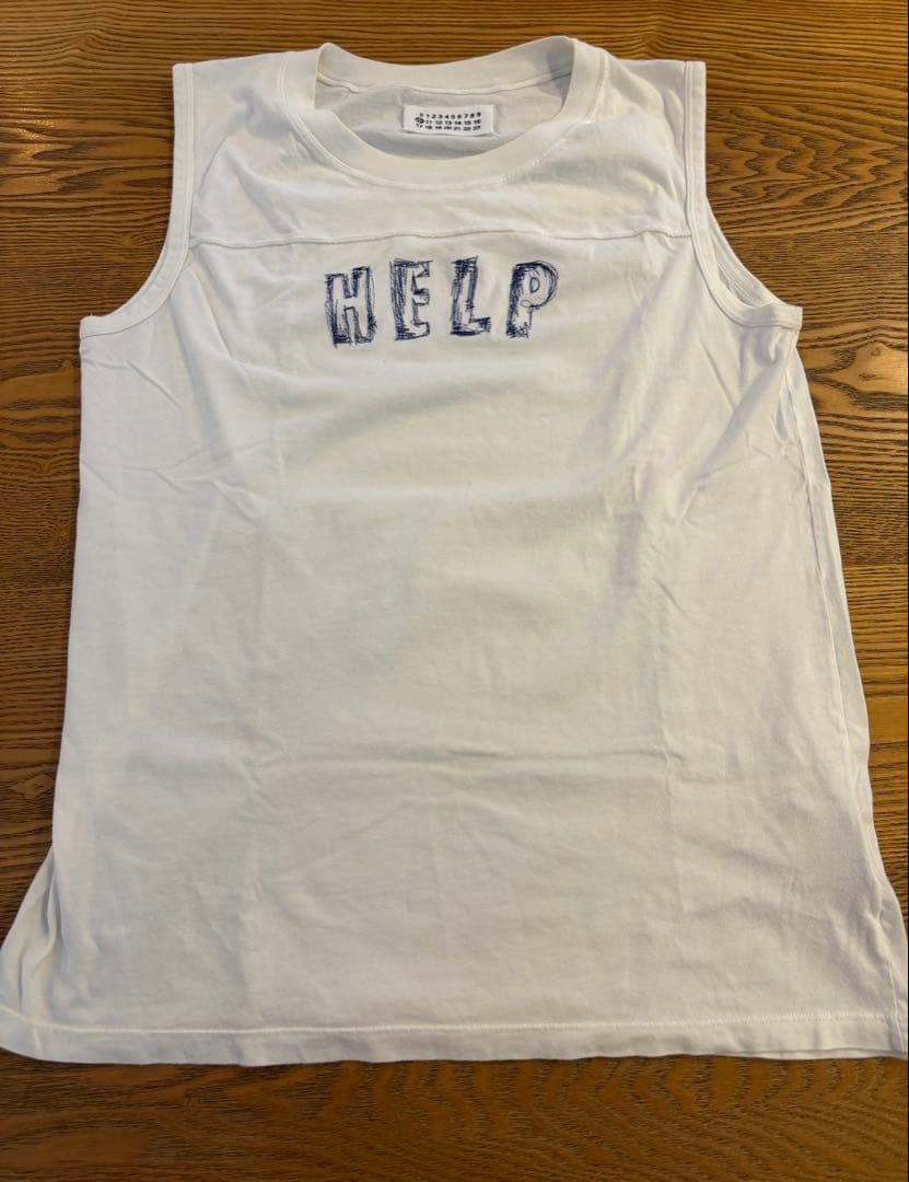 マルジェラ　ノースリーブ　ここのえ　刺繍