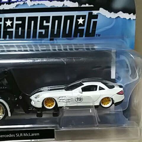 1/64 マイスト レッカー車 Mercedes SLR McLaren