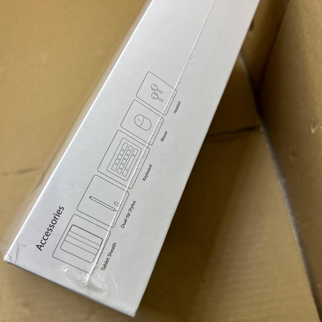 タブレット 10インチ wi-fiモデル　AUMI AI OS 128GB