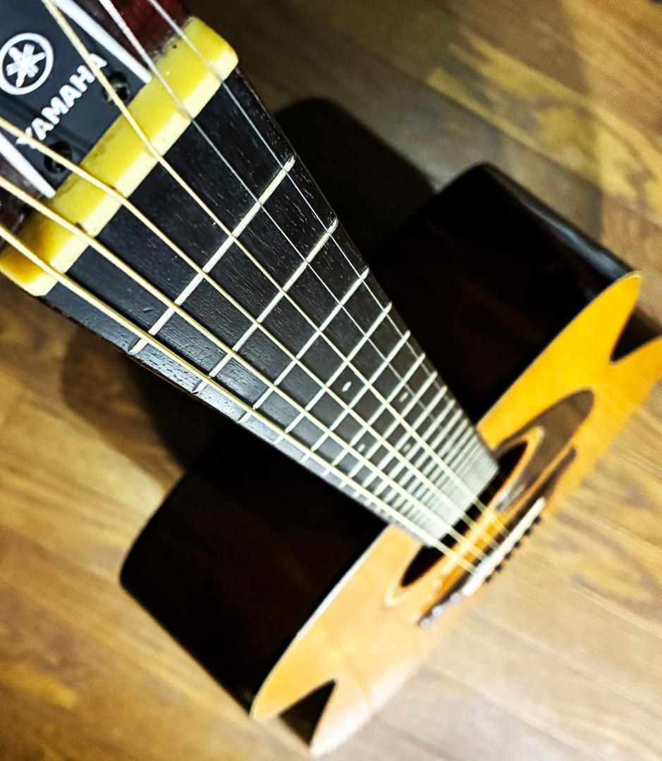 S*P様 ★　弾き込まれた綺麗な音色　YAMAHA ビンテージFG110赤ラベル