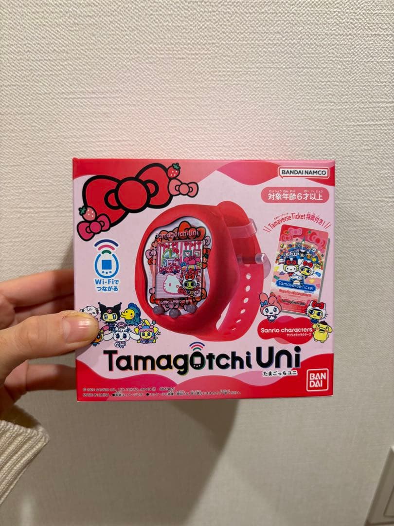 新品未開封品 たまごっち ユニ サンリオ キャラクターズ