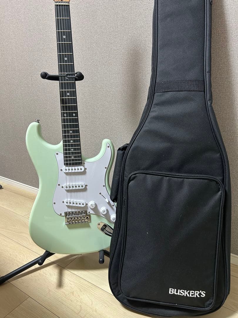BUSKER'S バスカーズ　エレキギター ストラト　ミントグリーン