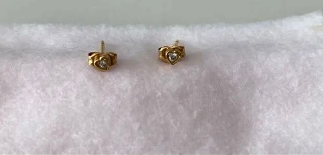 スタージュエリー K18 ダイヤモンドピアス 0.02ct 両耳 鑑定カード付