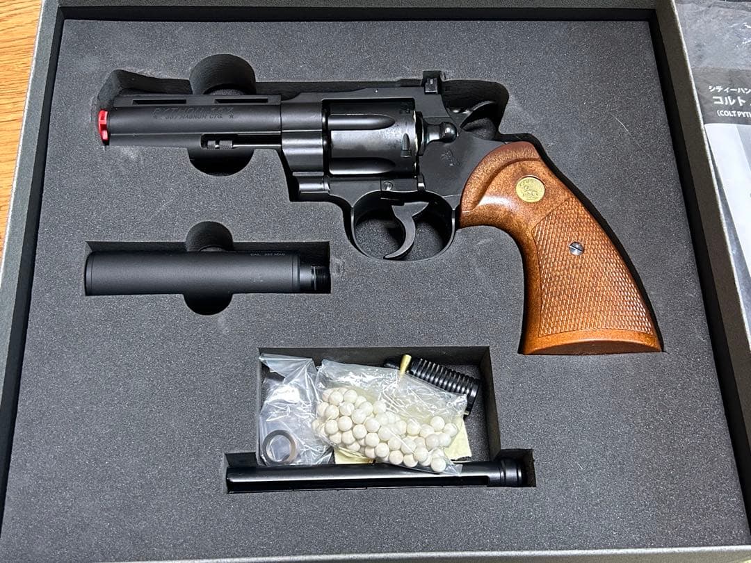 タナカ　ガスガン　コルトパイソン冴羽獠モデル