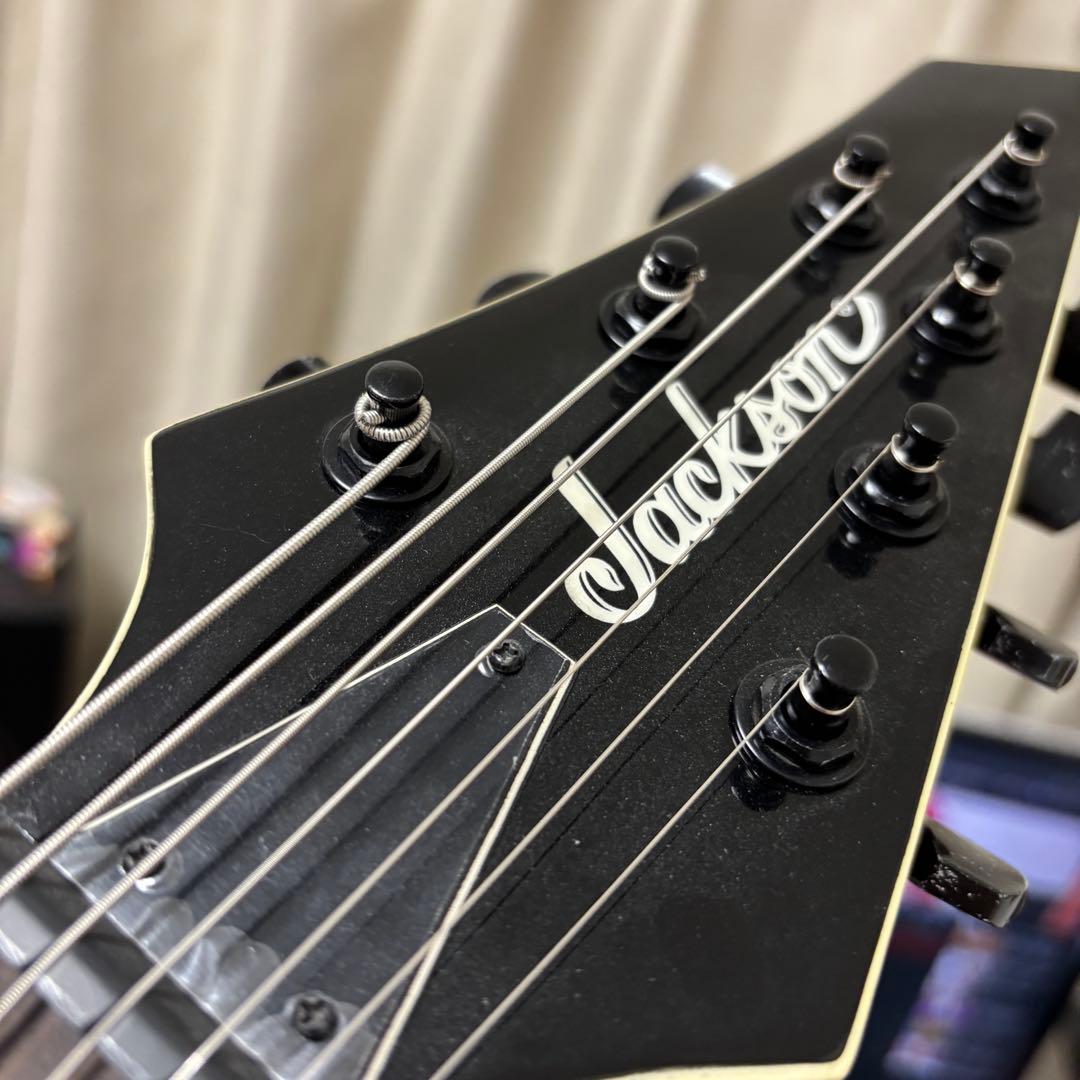 Jackson JS32-7 White 純正ソフトケース付き