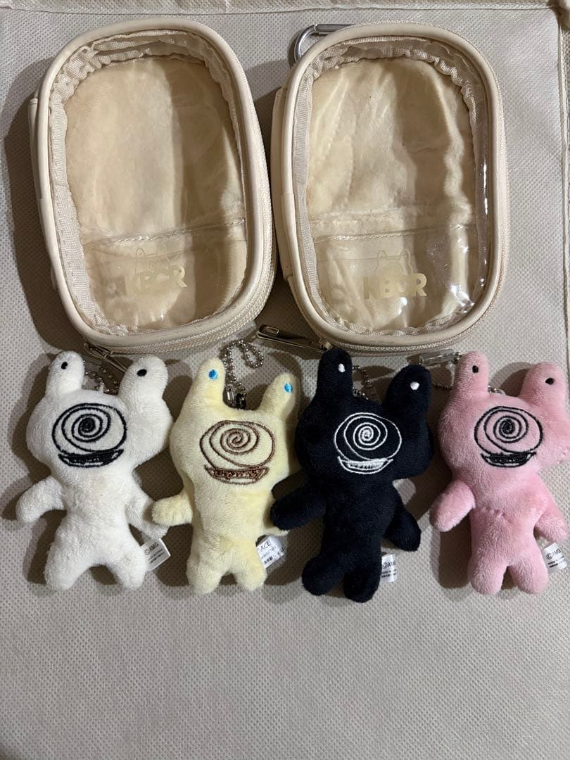 岩岡徹 かべちょろ キーホルダー