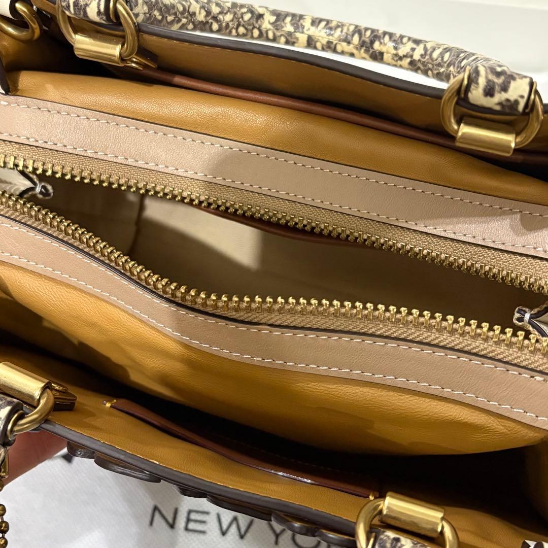 coach ローグ25 ウィズ　ティーローズ