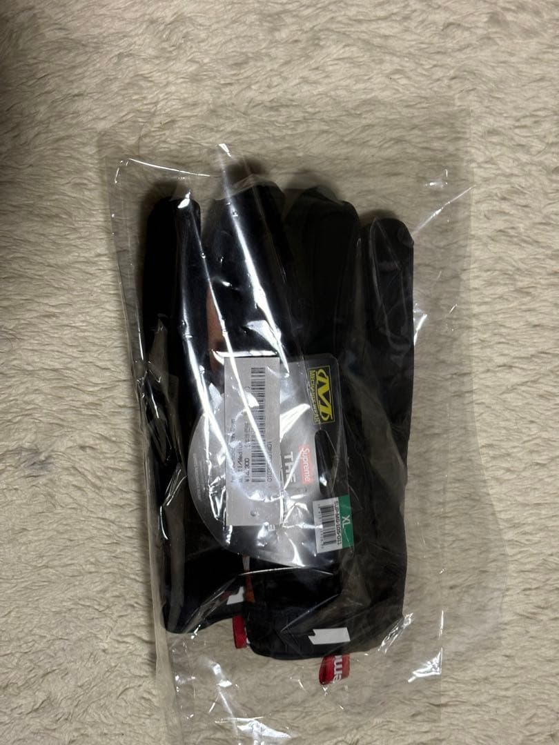 supreme glove Aphex Twin エイフェックス・ツイン