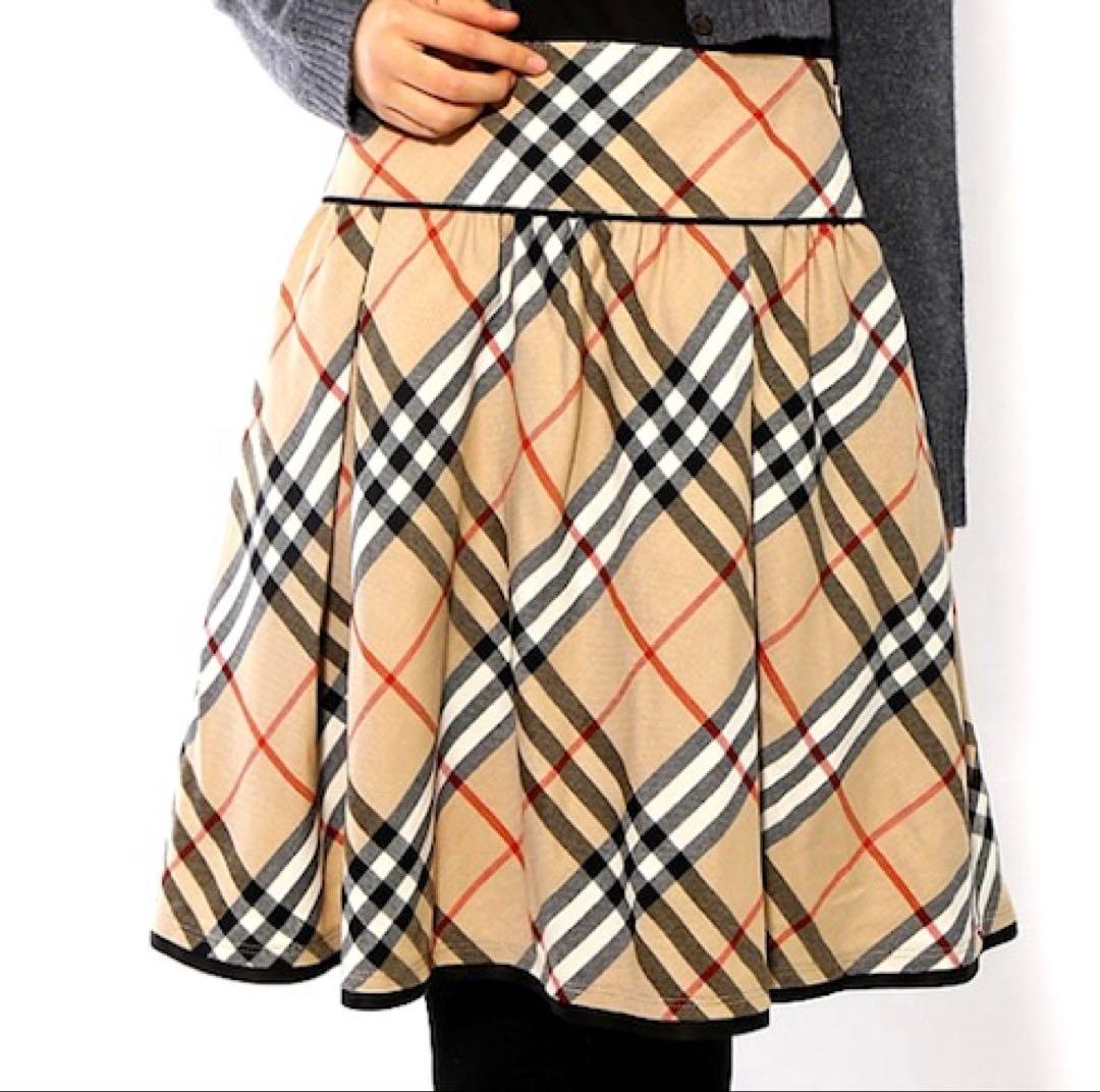 りす♦️バーバリー ブルーレーベル ノバチェック フレアスカート