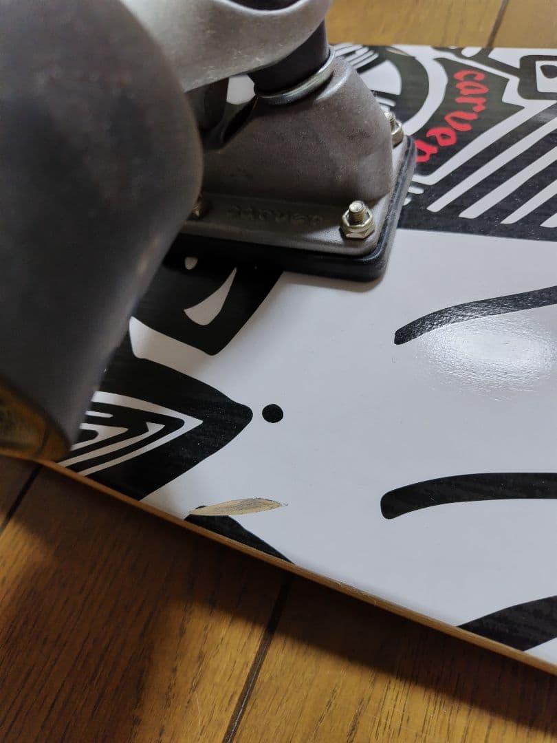 カーヴァー Yago Dour スケートボード