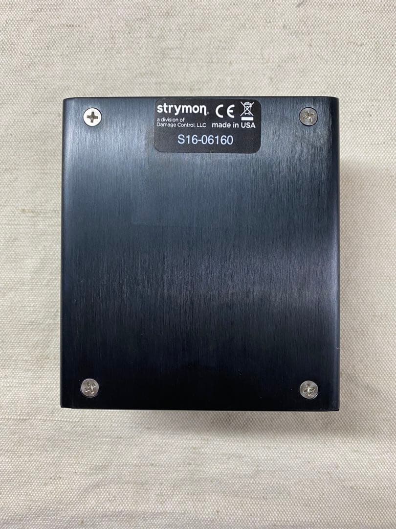 ギター strymon Flint