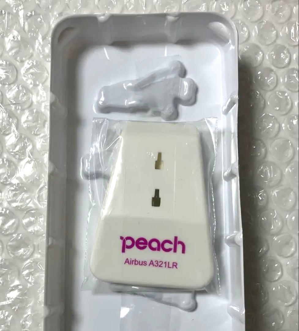 【新品】ピーチ エアバスA321LR モデルプレーン 1/200【匿名】