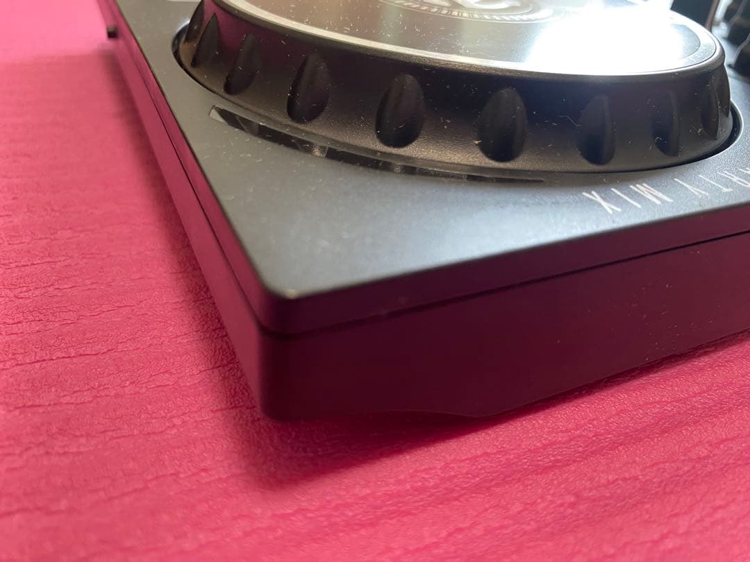 フ*ン様 Numark Party Mix DJコントローラー