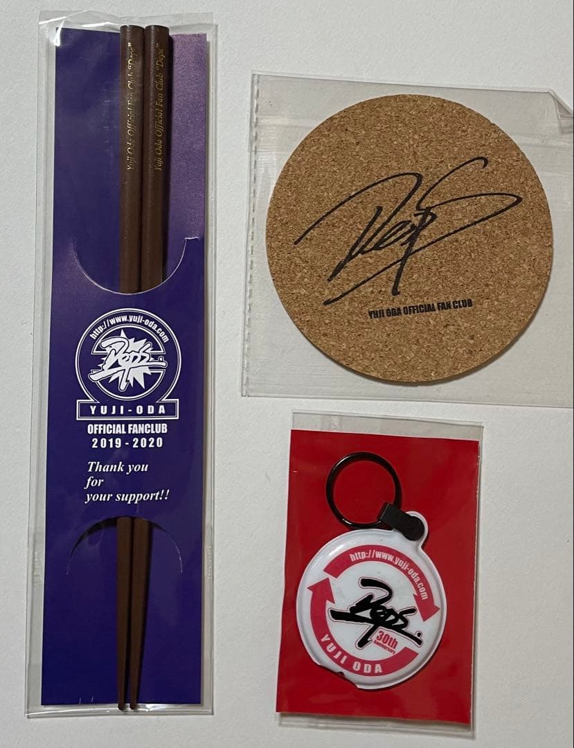 イ*リ様 織田裕二さんファンクラブ継続グッズ 、写真