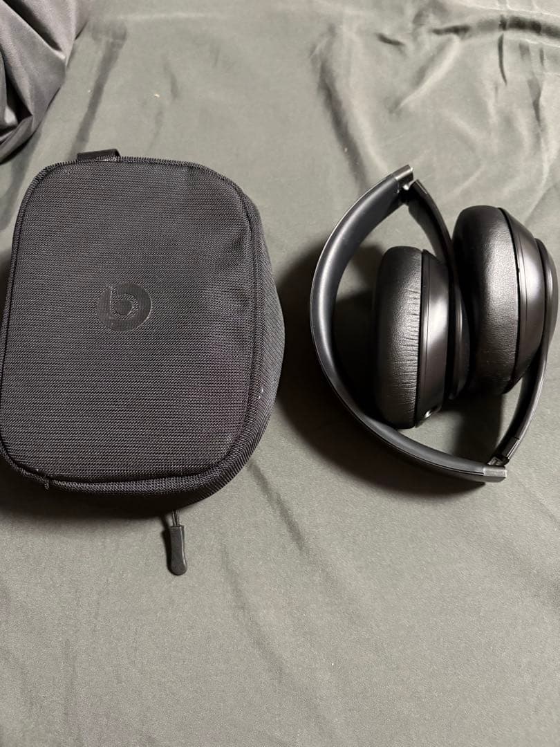 beats studio pro ワイヤレスヘッドホン